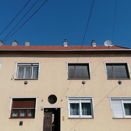 Szatmari Apartman Miskolc Luaran gambar
